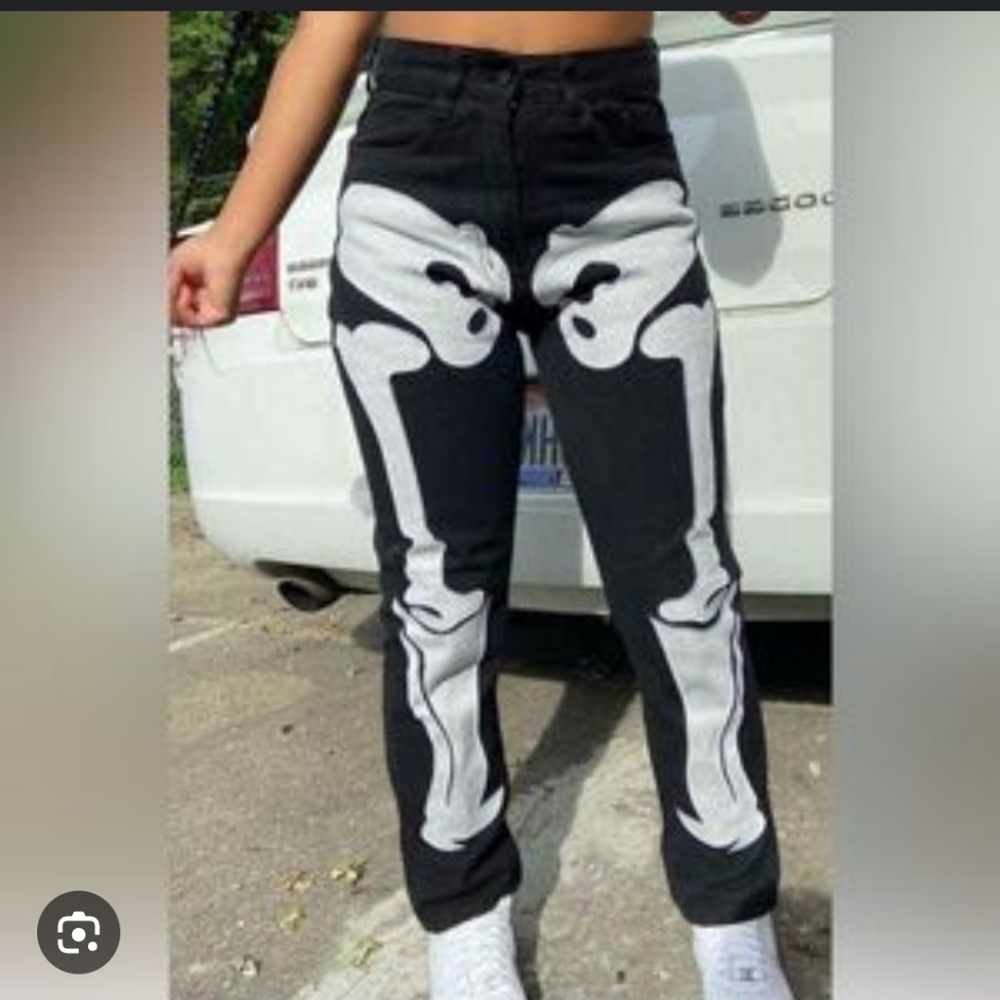Kollyy Black Jeans with White Skeleton Design_29